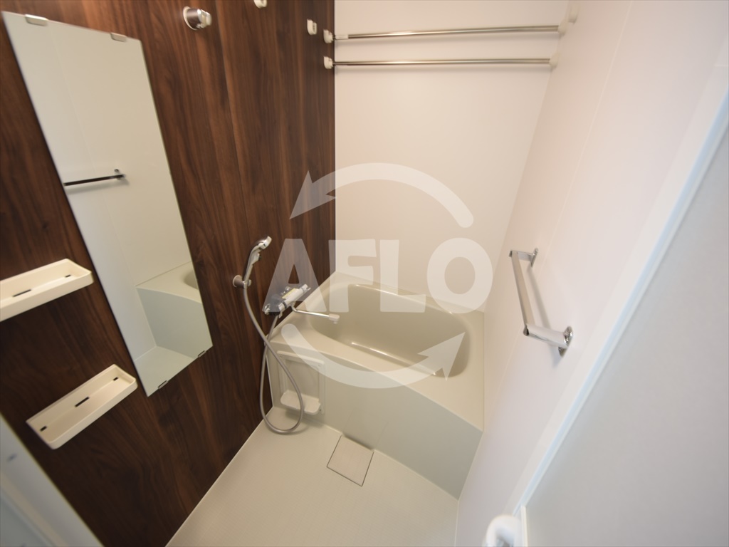 バス・シャワールーム　LiveCasa本町（ライブカーサ本町）　風呂