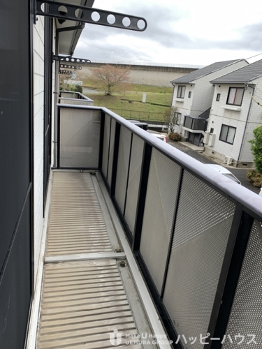 バルコニー　別系統のお部屋になります。現状を優先します。内覧の程よろしく