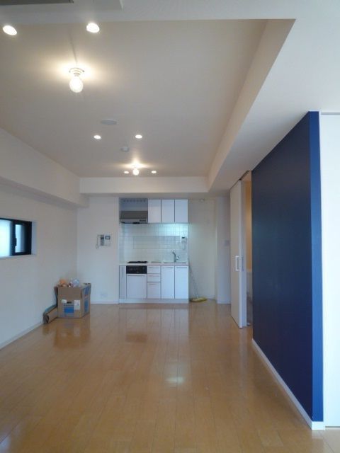 居室・リビング　写真は同タイプ住居です。