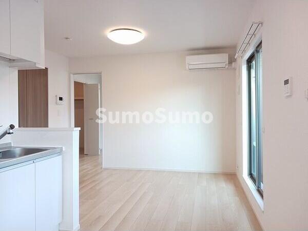 居室・リビング　使いやすいリビングです