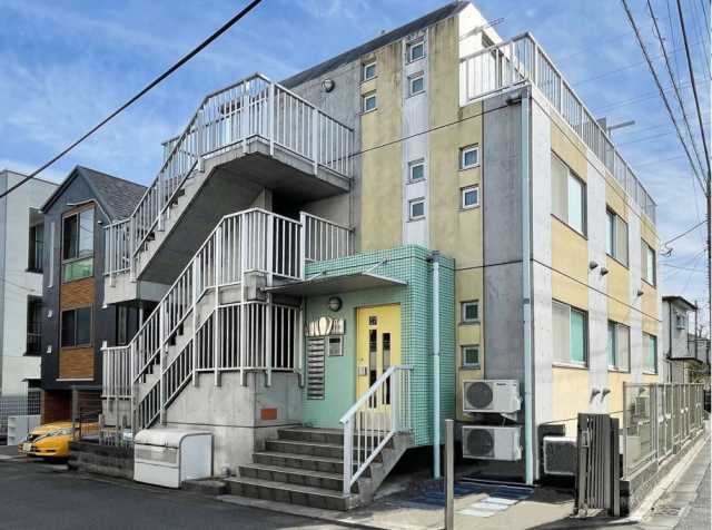 建物外観　キーウエスト三軒茶屋