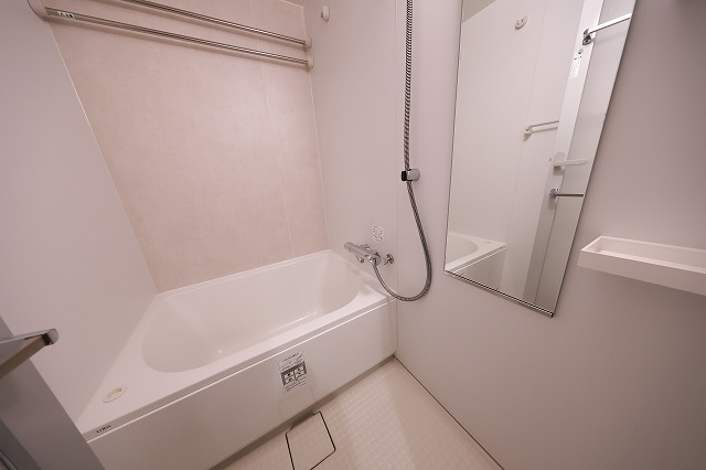 バス・シャワールーム　バス※別部屋参考写真