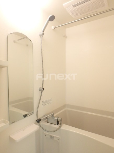 バス・シャワールーム　風呂