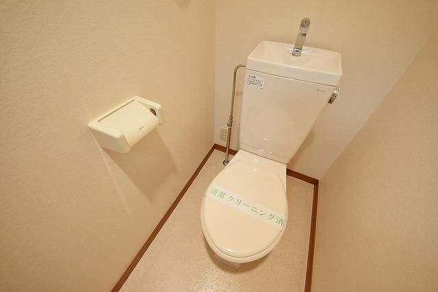 トイレ　★清潔感のあるトイレです★