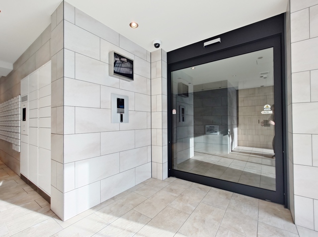 セキュリティ　宅配ＢＯＸ・オートロック・防犯カメラ