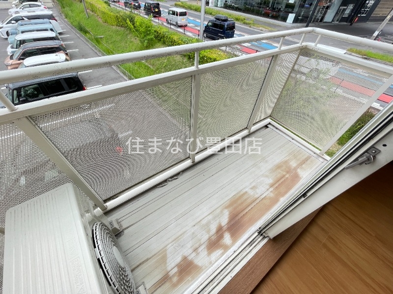 バルコニー　同型別部屋写真