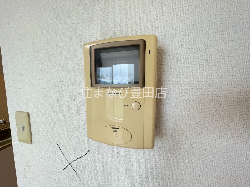 居室・リビング　同型別部屋写真