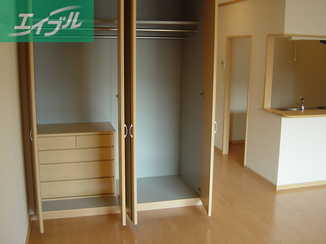 収納　収納（イメージ）