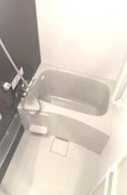 バス・シャワールーム　バスルーム