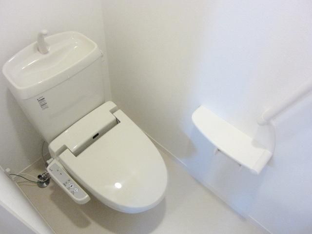 トイレ　★お部屋探しは株式会社タウンハウジング東京まで★