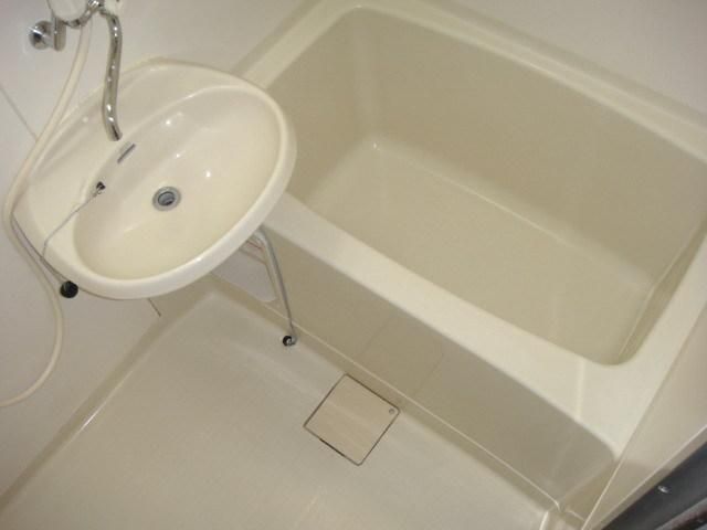 バス・シャワールーム　☆お疲れ様のお風呂です☆