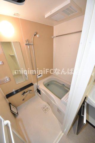 バス・シャワールーム　その日の疲れはバスムールで疲れを癒しましょう！！