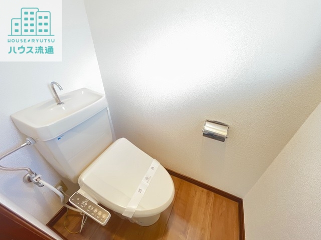 トイレ　※同タイプ別号室のお写真です