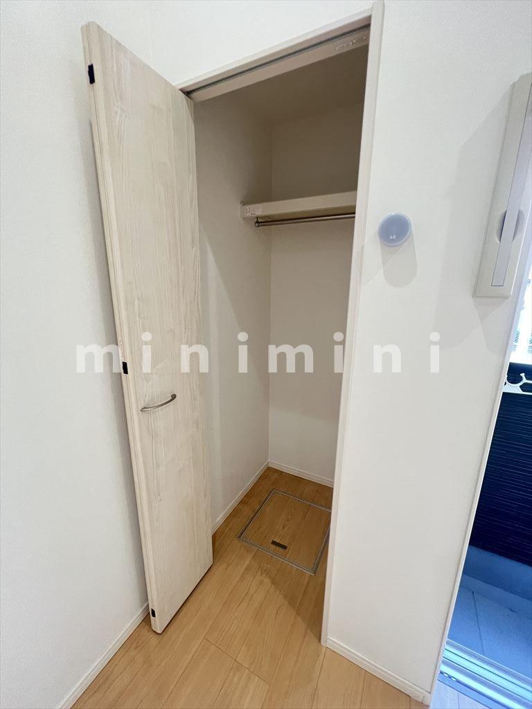 収納　同シリーズの別物件のものです。現状優先。