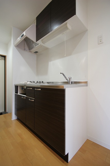 キッチン　同物件別号室の写真です。