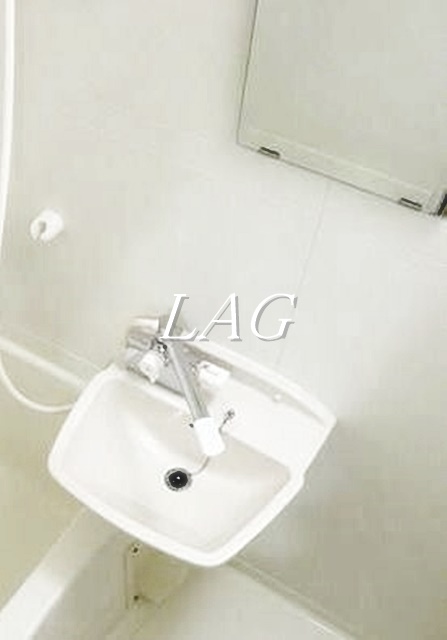 洗面設備　洗面台です。