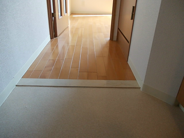 玄関　明るい玄関