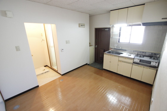 居室・リビング　※別号屋の写真です