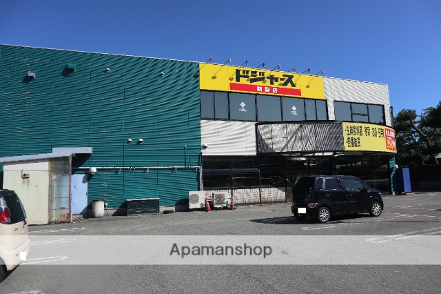 スーパー　ト一屋ドジャース新屋店（スーパー）まで612m