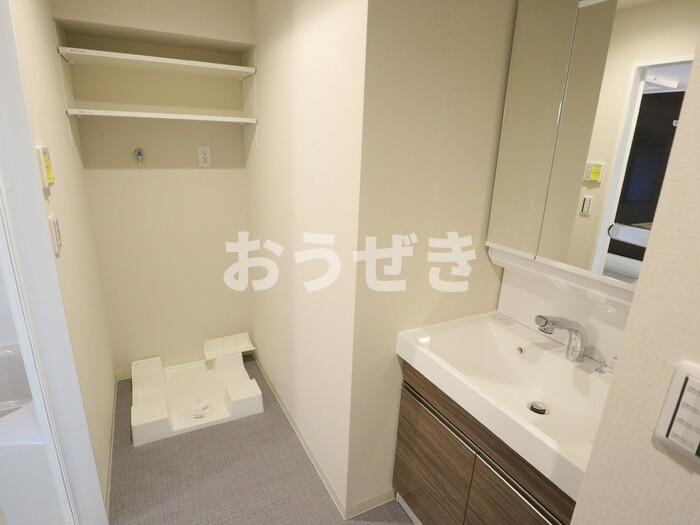 洗面設備　※同仕様参考写真