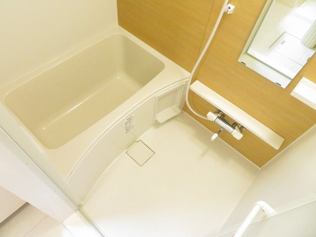 バス・シャワールーム　※別部屋参考写真