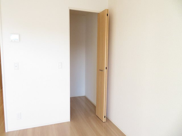 収納　※別部屋参考写真