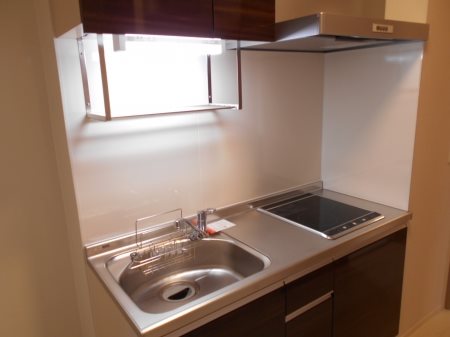 キッチン　※別部屋参考写真