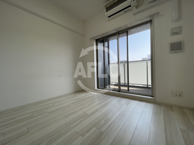 居室・リビング　エステムプラザ福島ジェネル　洋室