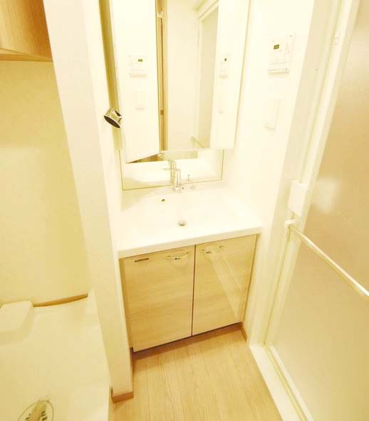 洗面設備　★収納付き、独立洗面台★