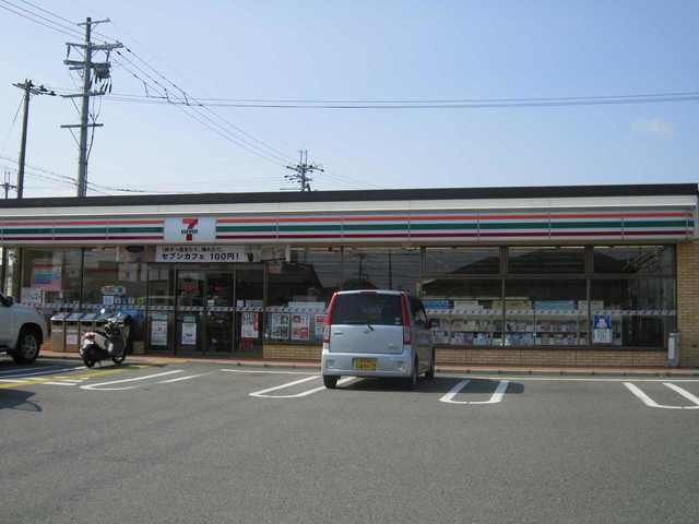 コンビニ　セブンイレブン近江八幡駅東店（コンビニ）まで340m