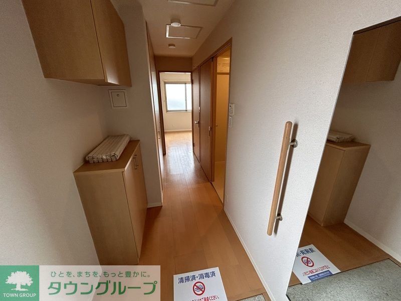 玄関　★お部屋探しは株式会社タウンハウジング東京まで★