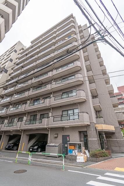 建物外観　落ち着いた雰囲気の外観です