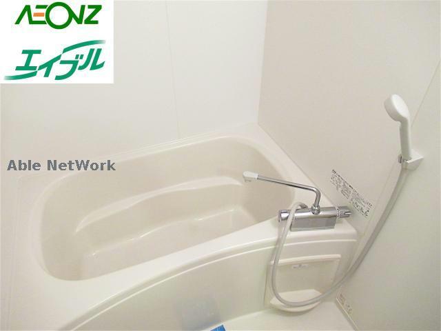 バス・シャワールーム　※同物件、別部屋の写真です