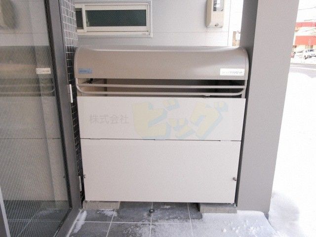 その他共有部分　敷地内ゴミステーション完備です♪