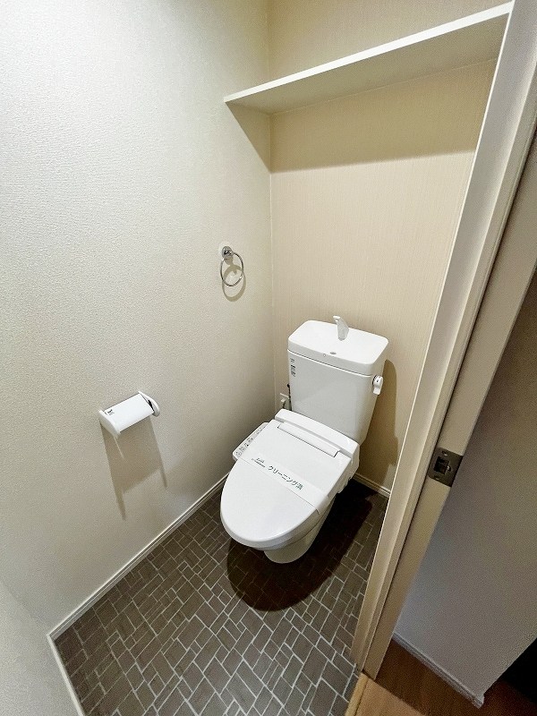 トイレ　★温水洗浄便座★