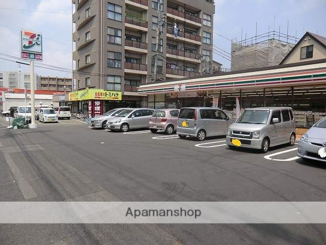 コンビニ　セブンイレブン鹿大前店（コンビニ）まで105m