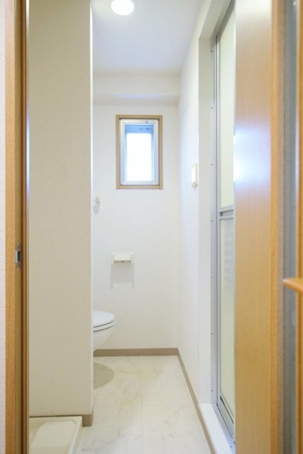 洗面設備　脱衣スペースもあります