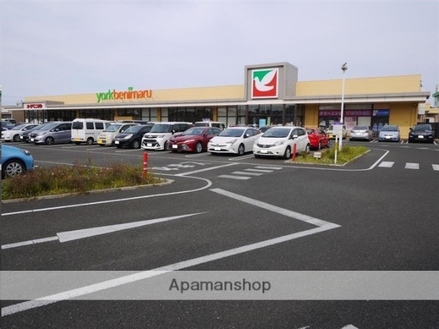 スーパー　ヨークベニマル若林店（スーパー）まで878m