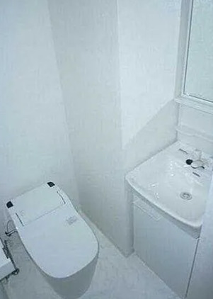 洗面設備　別部屋の写真を使用しております。