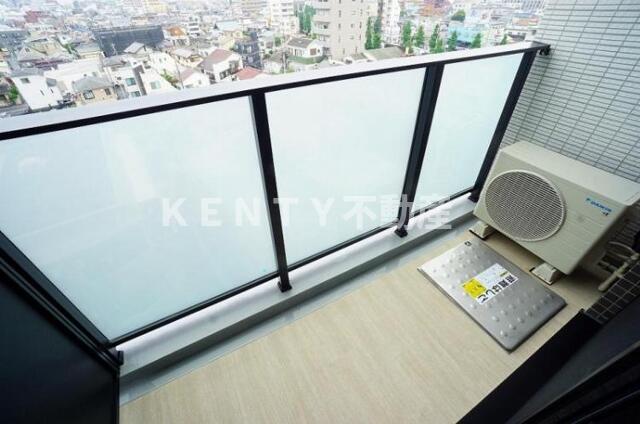 バルコニー　バルコニー