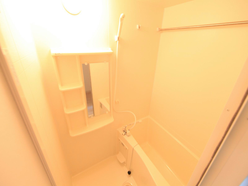 バス・シャワールーム　浴室暖房乾燥機付　24時間換気機能付バスルーム