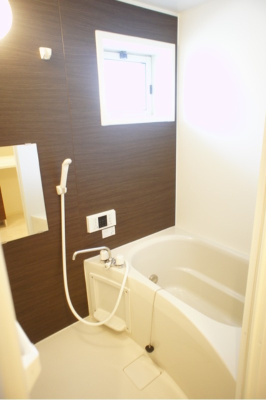 バス・シャワールーム　図面と現状に相違がある場合には現状を優先