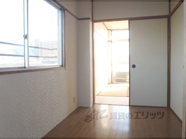 居室・リビング　洋室