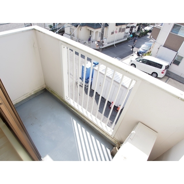 バルコニー　洗濯物もよく乾きます。