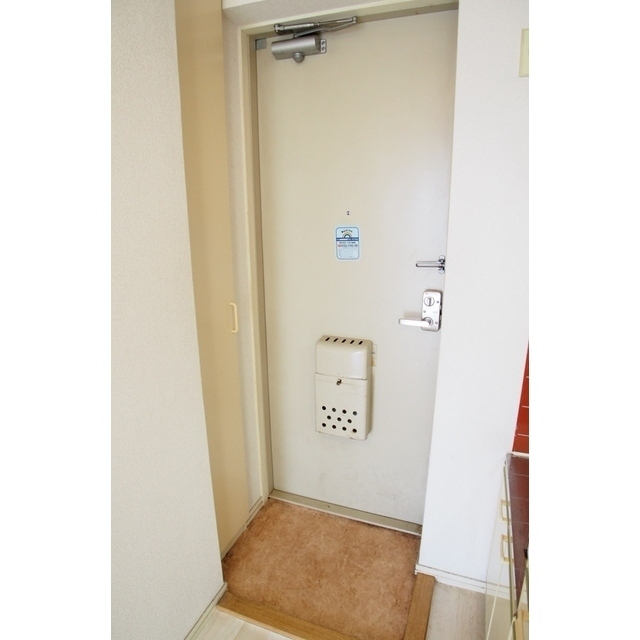 玄関　スペース広々