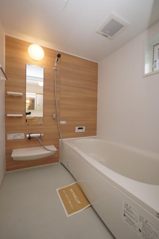 バス・シャワールーム　一坪風呂