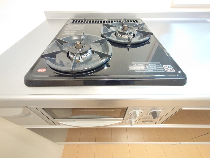 キッチン　ビルトイン二口ガスコンロ