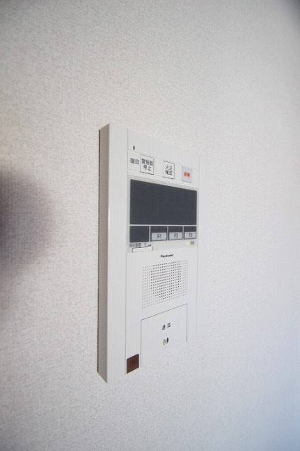 セキュリティ　同物件、別号室のものです。