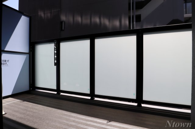 バルコニー　開放的で明るい空間を演出してくれるバルコニーです