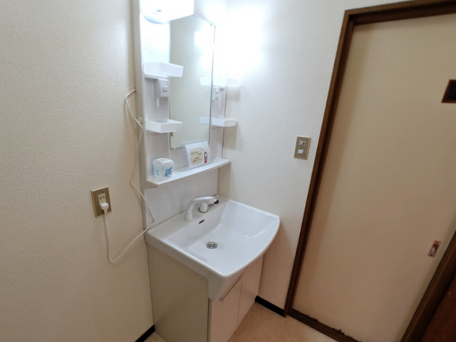 洗面設備　洗髪洗面化粧台